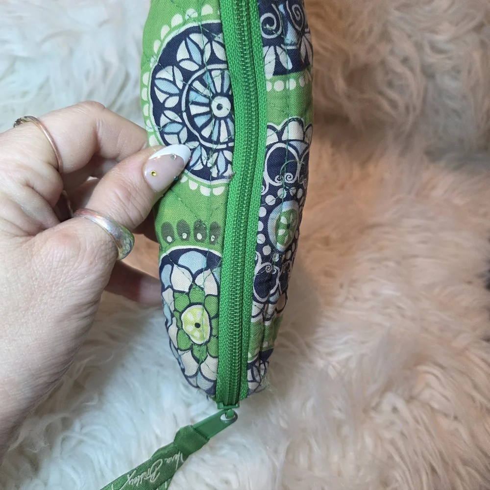 Vera Bradley Cupcakes Green Cosmetic Travel Bag